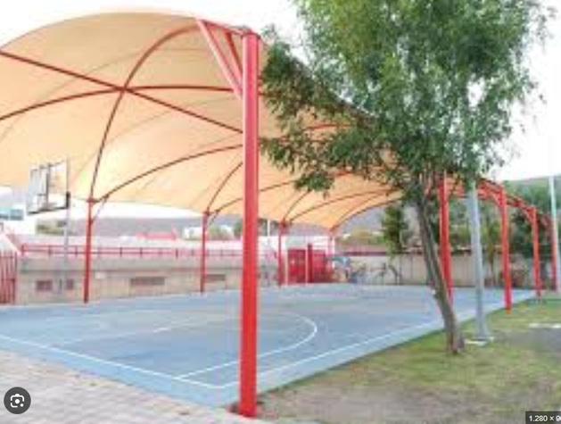 Cancha  de baloncesto cubierta